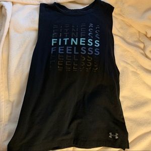 Women’s black Under Armor sleeveless workout shirt